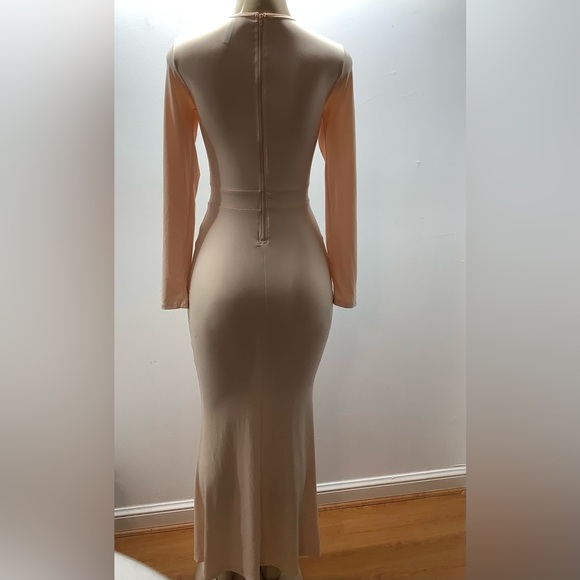 GoodTime USA Size Small Peach Scrunched Front String & Zipper Closure. Preloved - Picture 6 of 7